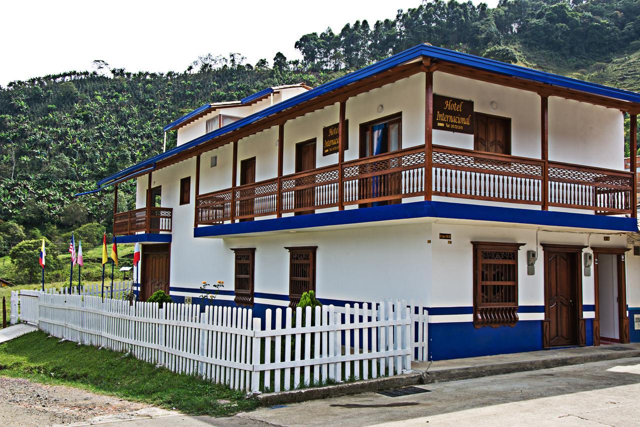 Hotel Internacional Jardín Exterior photo